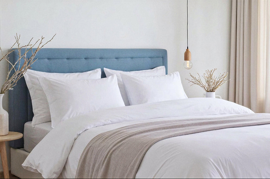 White pure cotton duvet cover on the bed 